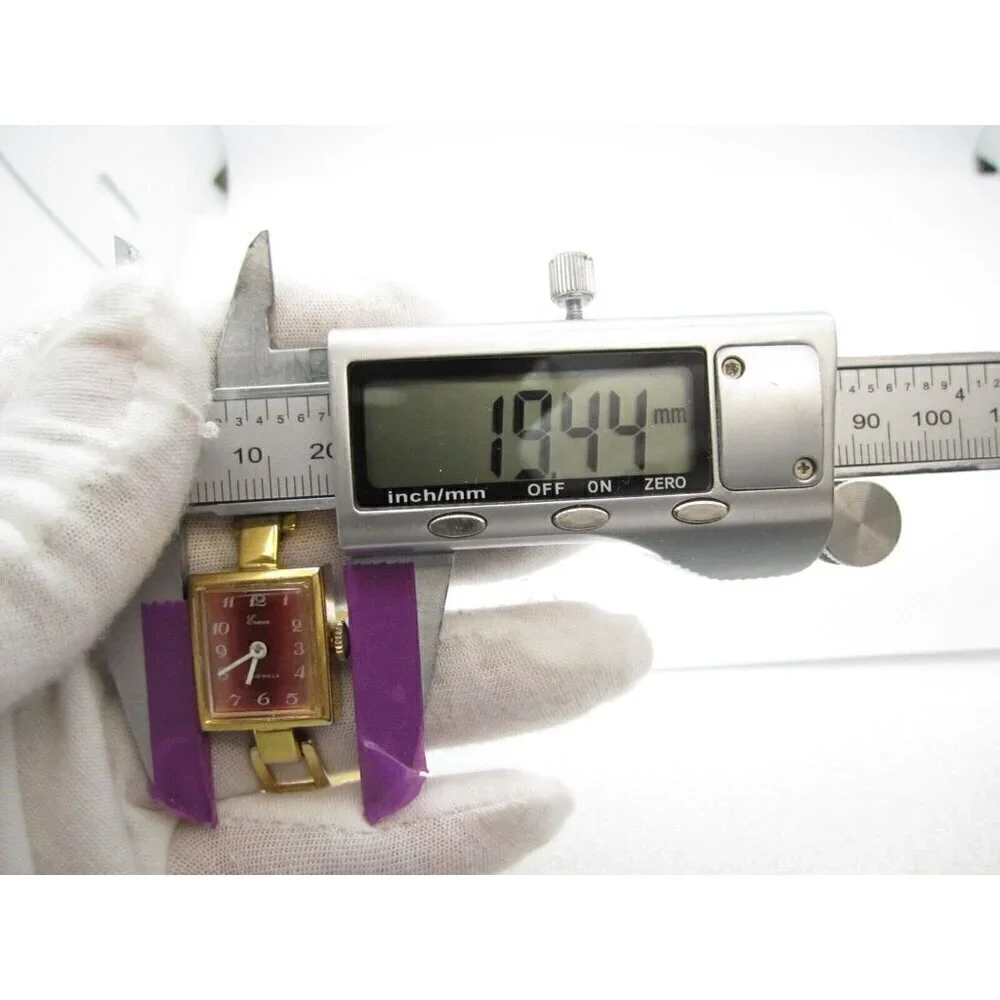 Vtg Ermex Hand‎ Wind WR Analog Dial Causal Square Watch (G456)